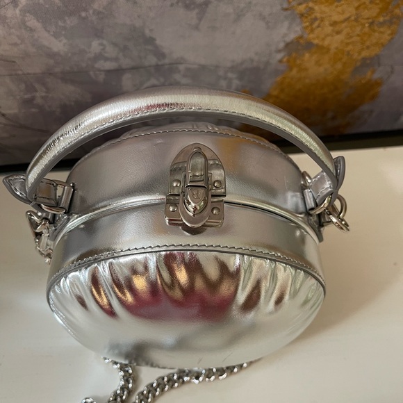 Area X Bertoni 1949 vintage silver handbag - Picture 9 of 9